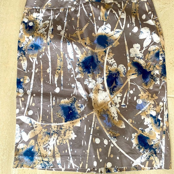 Alfani Abstract Floral Pencil Skirt size 6 - Picture 2 of 8